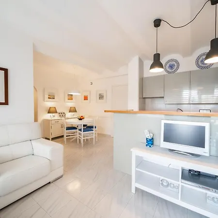 Ivet Apartamento L' Escala